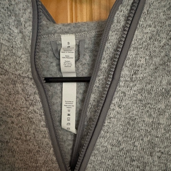 Lululemon Fleece & Thank You Pullover
Heathered White / Battleship size 8 - Picture 4 of 7